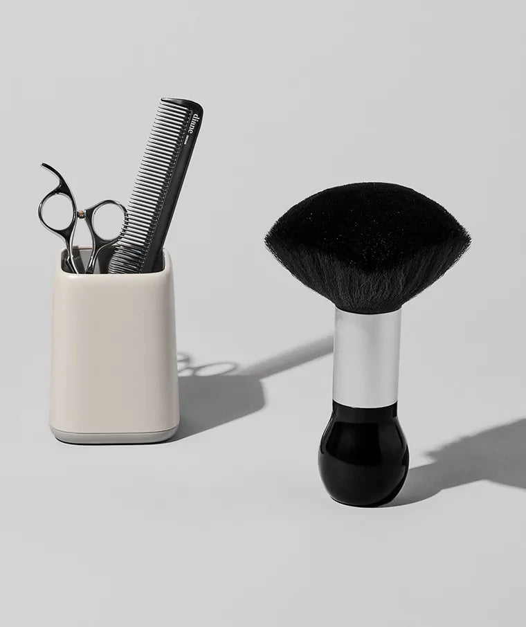 Diane Large Neck Duster