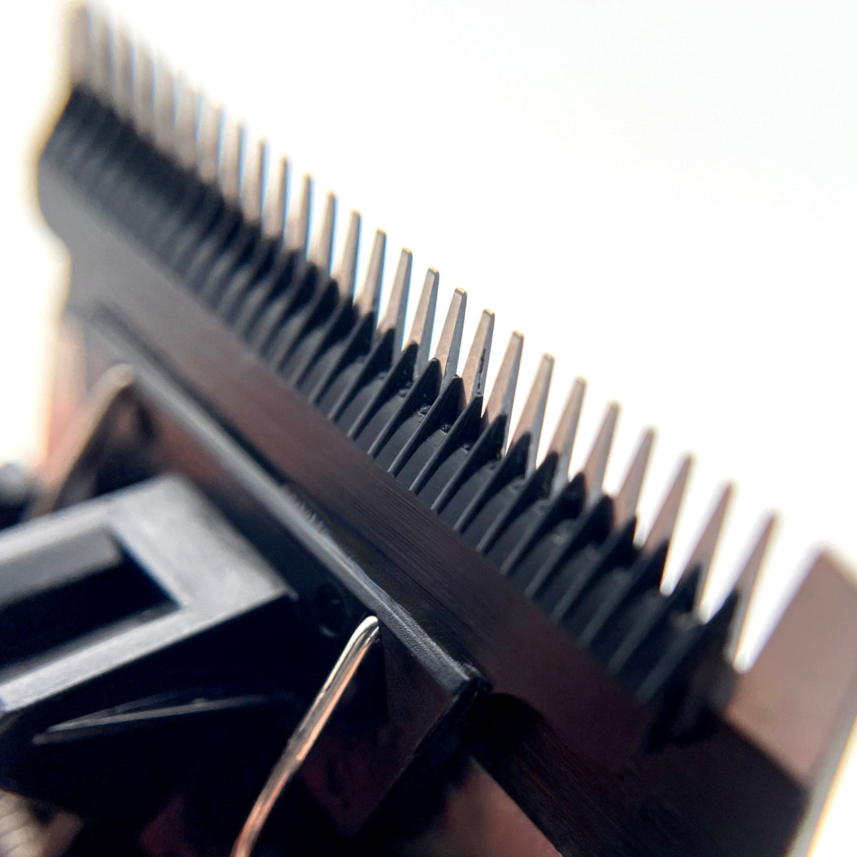 Supreme Trimmer Fade Blade for 2SPEE Clipper-CF88R